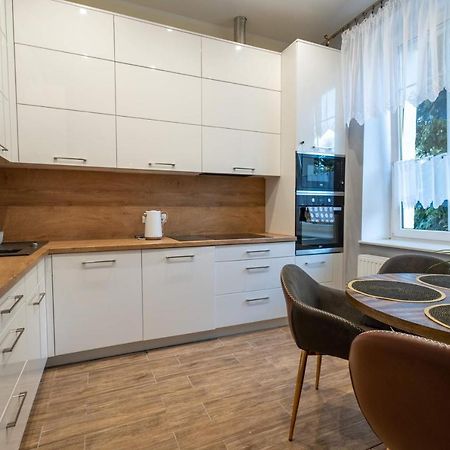 U Sysi Apartment กูโดวาสโดรยจ์ ภายนอก รูปภาพ