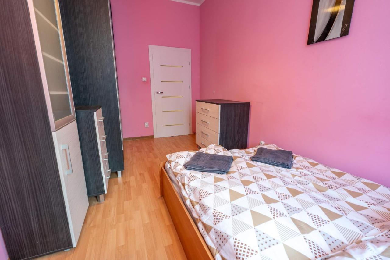 U Sysi Apartment กูโดวาสโดรยจ์ ภายนอก รูปภาพ